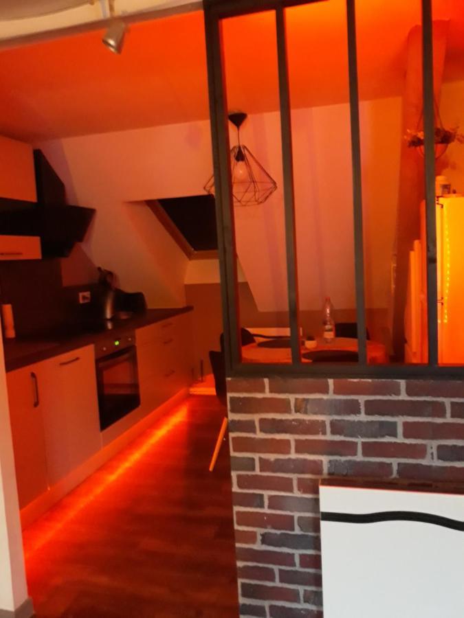 Gite Les Combles Du Bonheur Colmar Exterior foto